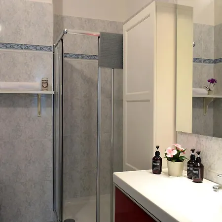 Rosso Apartment